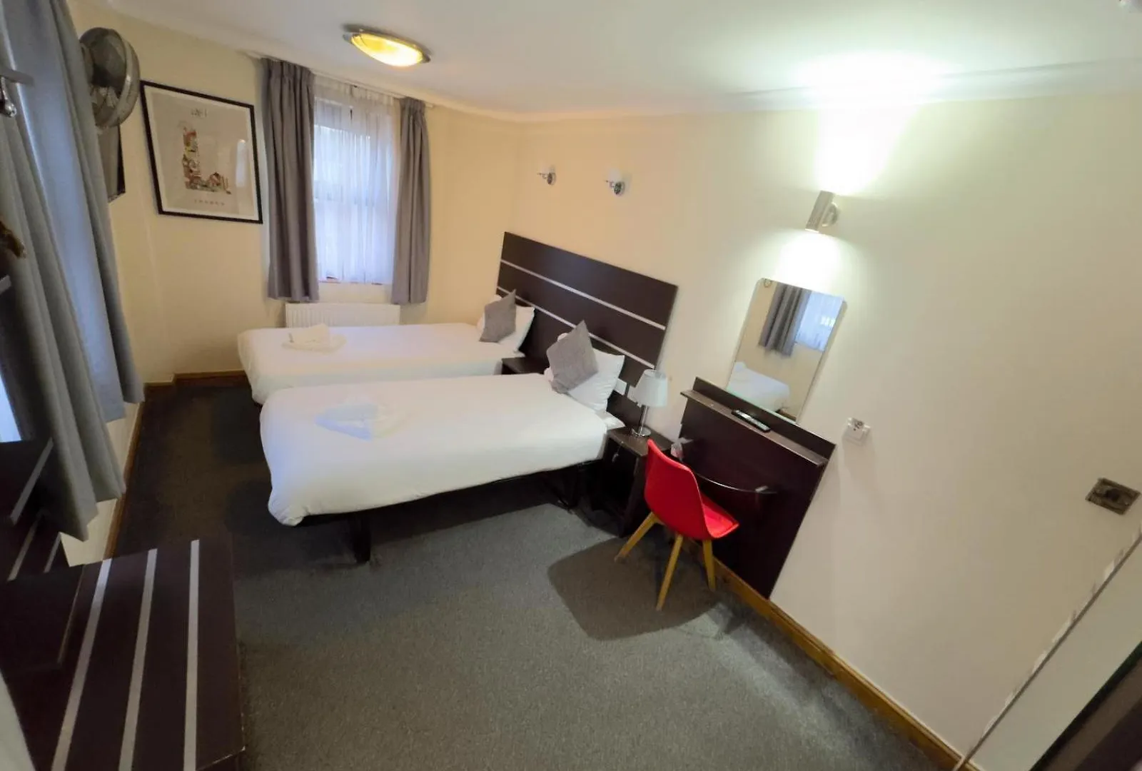 ***  Epsilon Hotel Londýn Velká Británie
