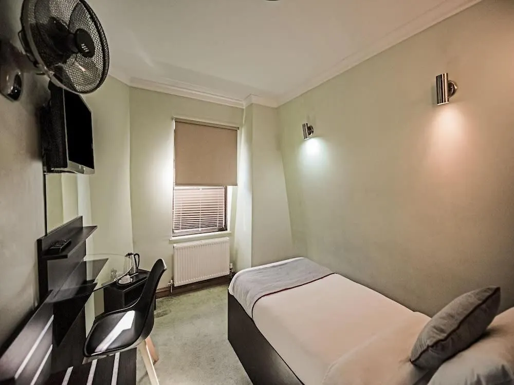 Epsilon Hotel London